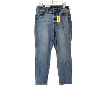 Judy Blue Midrise Bleach Wash Boyfriend Jeans Sz 18W NWT